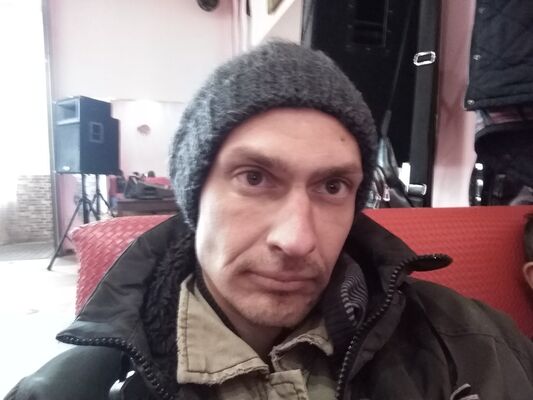  ,   Maksim, 45 ,  
