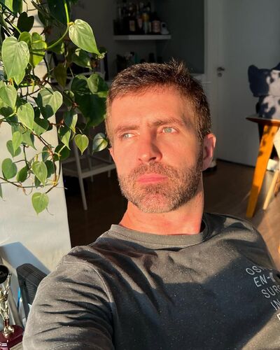  -,   , 40 ,   ,   , c , 