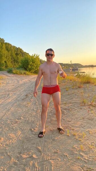  ,   Kirill, 25 ,   ,   