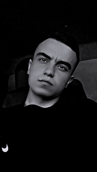  ,   Mikhail, 22 ,   ,   