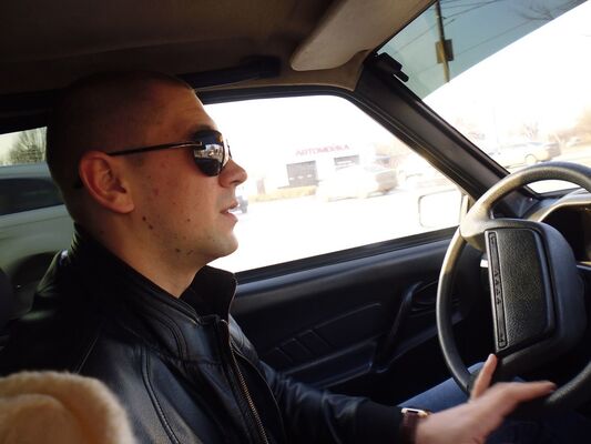  ,   Maksim, 37 ,   ,   , c 