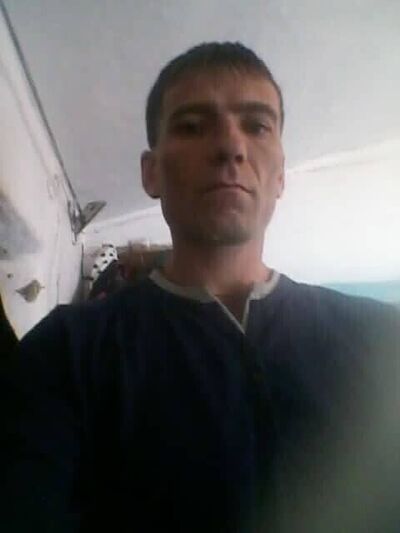  ,   Vitalii, 46 ,   c 