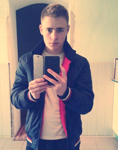  ,   Max, 22 ,   ,   