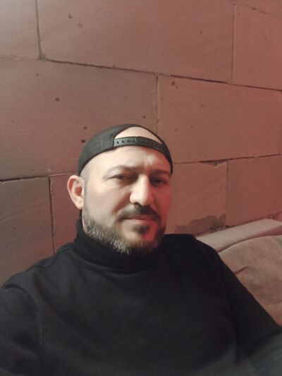  ,   Samir, 42 ,   ,   