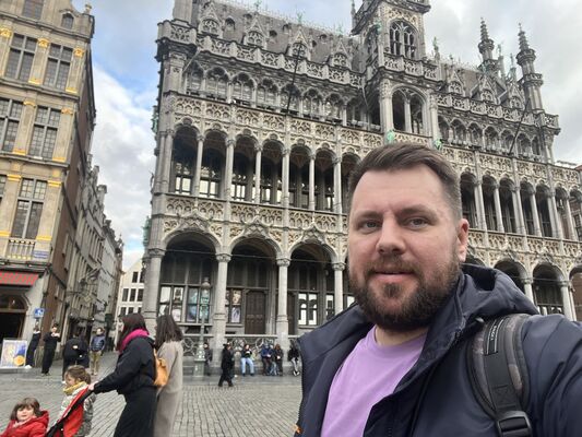  ,   Dmitrii, 41 ,   ,   , c 