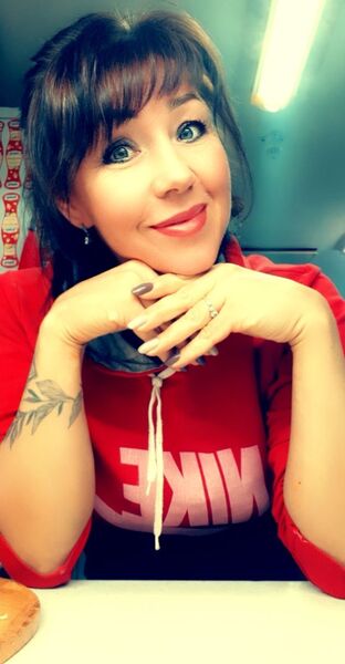  ,   Lara, 47 ,     , 