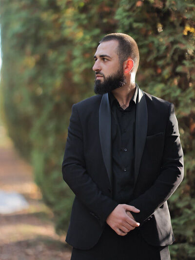  ,   Davit, 28 ,   ,   