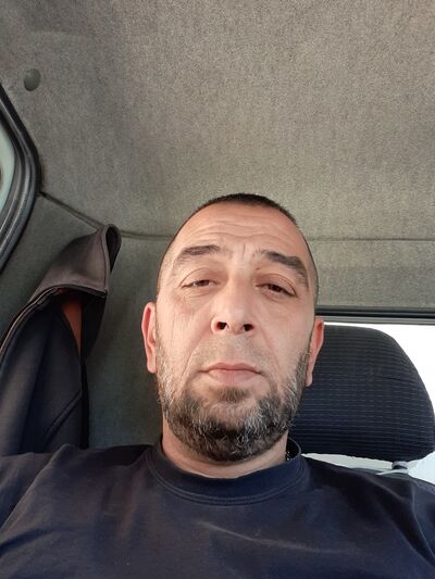  ,   Miro, 50 ,  