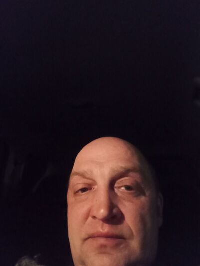  ,   Aleks, 44 ,   , 