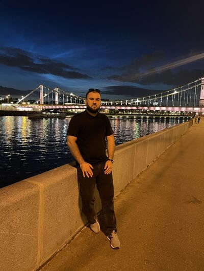  ,   Cerruti, 34 ,   ,   