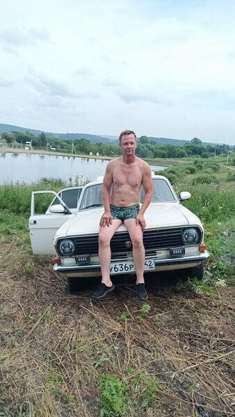  ,   Vladimir, 39 ,   , 