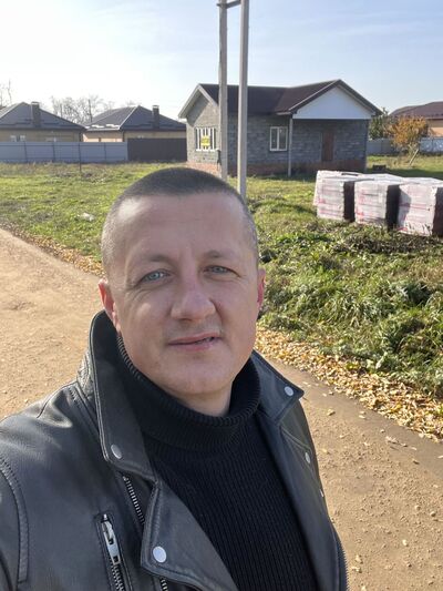  ,   Ivan, 39 ,   ,   