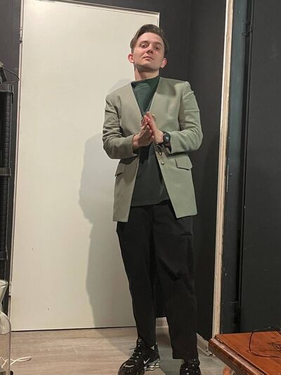  ,   , 27 ,   ,   