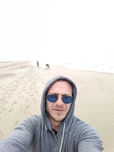  ,   Ivan, 37 ,   ,   , c 