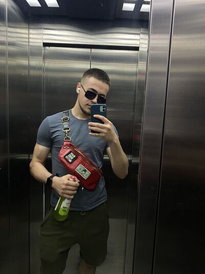  ,   German, 21 ,   c 