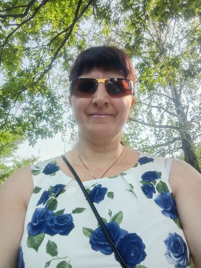  ,   Lybov, 39 ,   