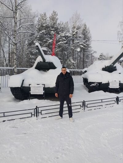  ,   Sergey, 33 ,   ,   