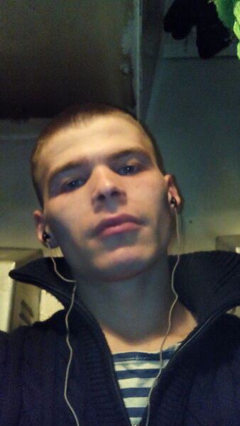 ,   Dmitriy, 32 ,  