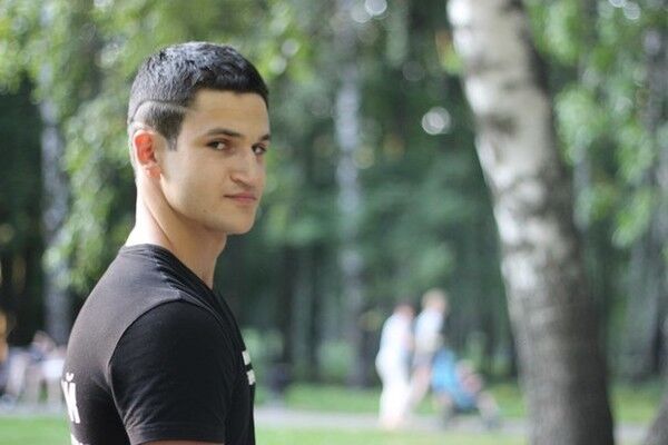  ,   Alex, 30 ,   