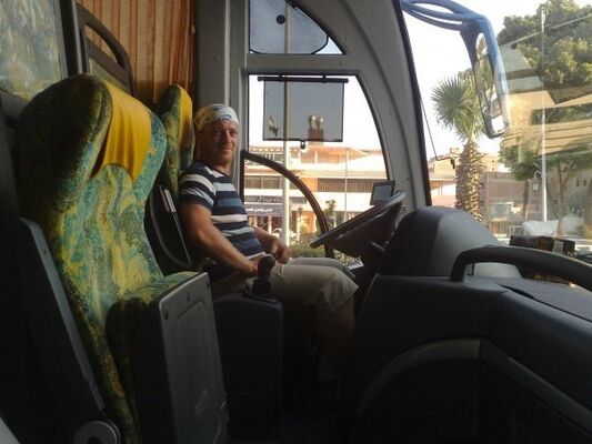 ,   Maikl, 46 ,     , c 