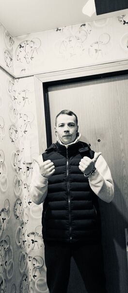  ,   Artem, 38 ,   , 