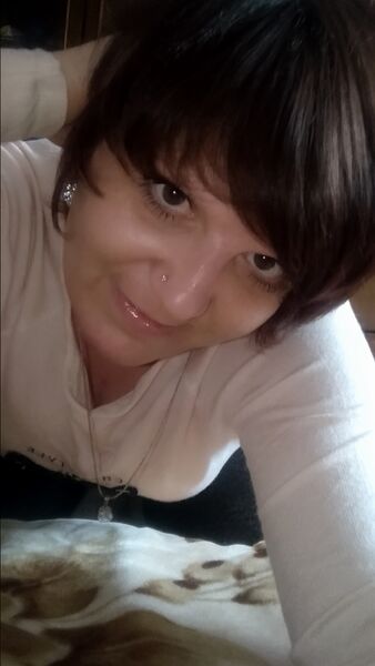  ,   Lana, 40 ,   ,   , c , 