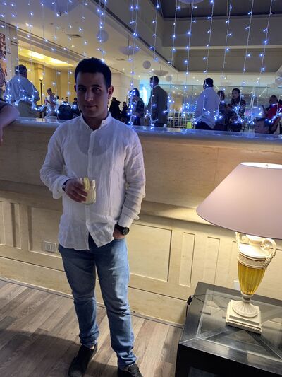  ,   Tigran, 35 ,   ,   