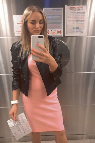  ,   Lenka, 30 ,   ,   