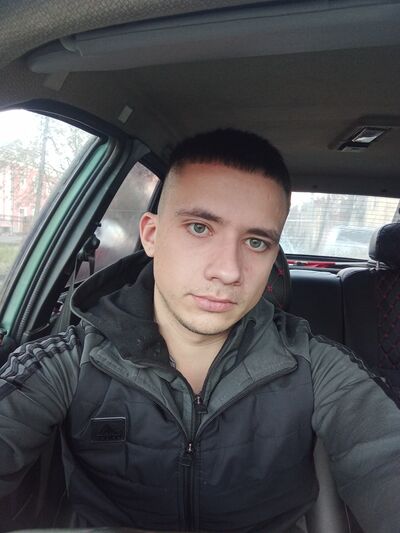  ,   Viktor, 24 ,   ,   