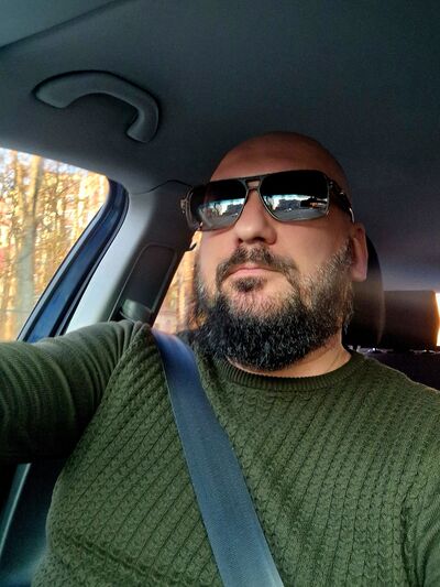  ,   Andre, 44 ,   ,   