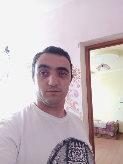  ,   Ararat, 41 ,   ,   