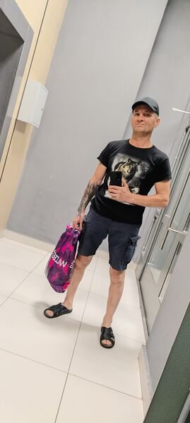  -,   Roman, 54 ,   
