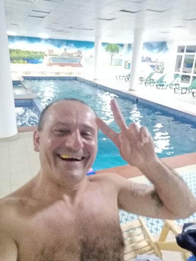  ,   Viktor, 53 ,   ,   