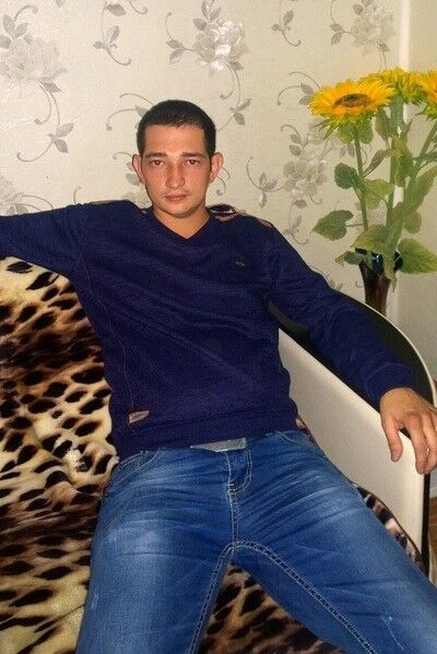  ,   Aleksandr, 39 ,   