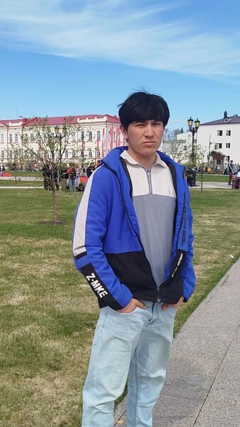  ,   Quvonchbek, 19 ,   ,   