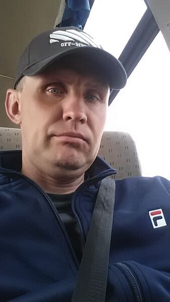  ,   Evgeny, 42 ,   ,   , c , 