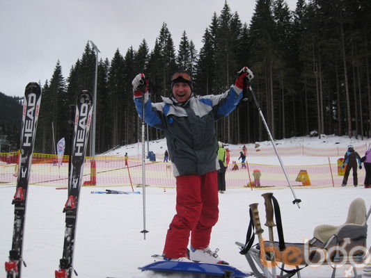  ,   Valery, 60 ,   