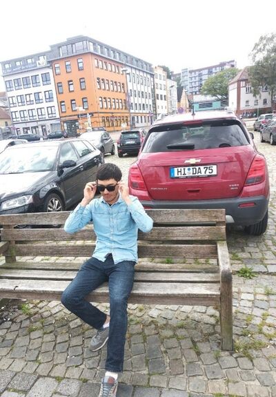  ,   Earl, 35 ,   ,   , c 