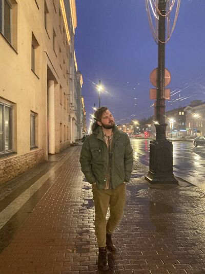  -,   Aaron, 28 ,   