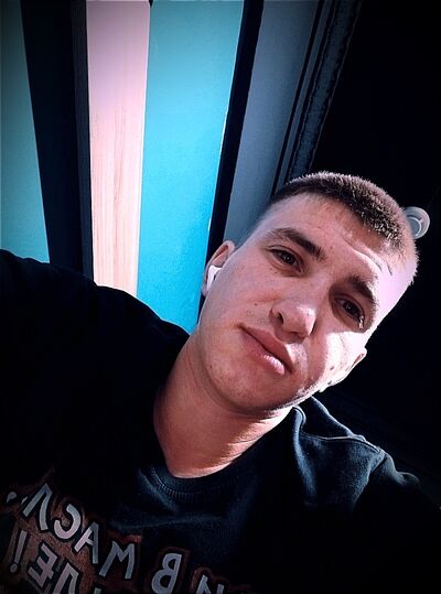  ,   Denis, 25 ,   ,   , c , 