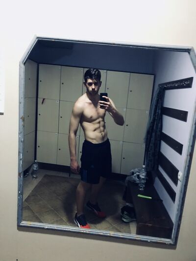  ,   Zak, 28 ,   ,   , c 