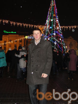  ,   Alexs, 37 ,   
