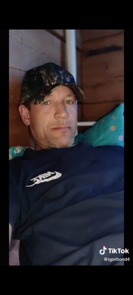  ,   Igor, 49 ,   ,   , c , 