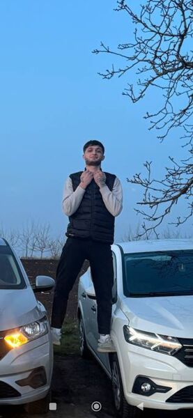  ,   Alexandru, 22 ,   ,   