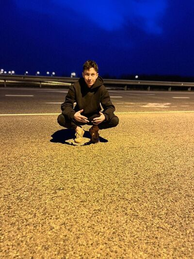  ,   Nikita, 20 ,   ,   