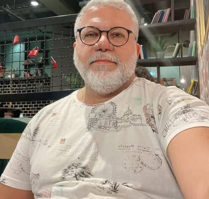  ,   David, 60 ,   ,   