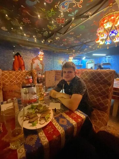  ,   Artem, 27 ,   ,   