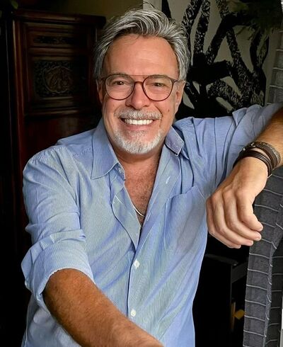  Agneaux,   Christopher, 59 ,   ,   