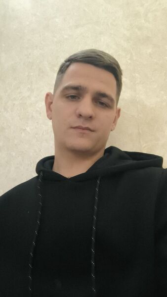  ,   Aleksandr, 25 ,   ,   , c 