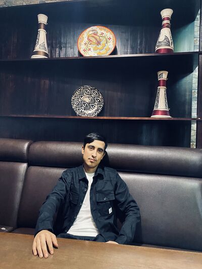  New York City,   Davronbek, 27 ,   ,   